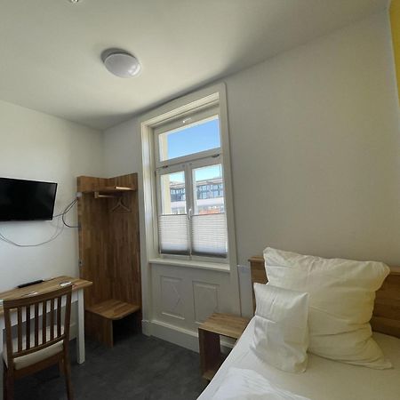 Hotel Bahnhof Balingen Room photo
